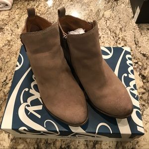 Lucky Brand Basel Flat Bootie